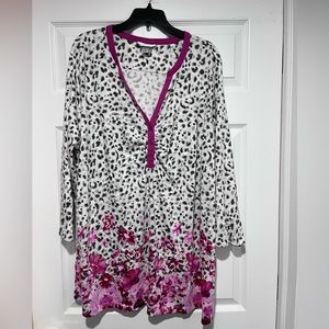 CJ Banks top size 3X leopard in floral print